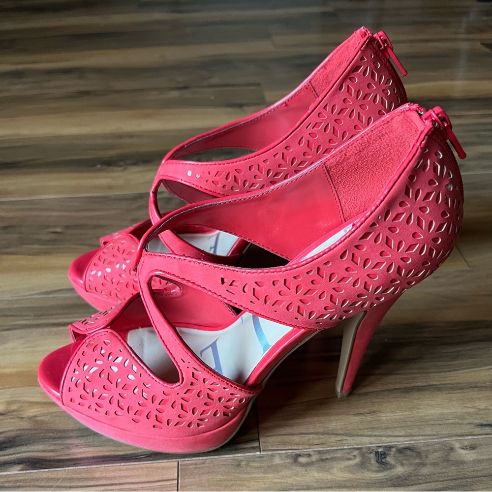 Elle Coral Platform Heels Size 8